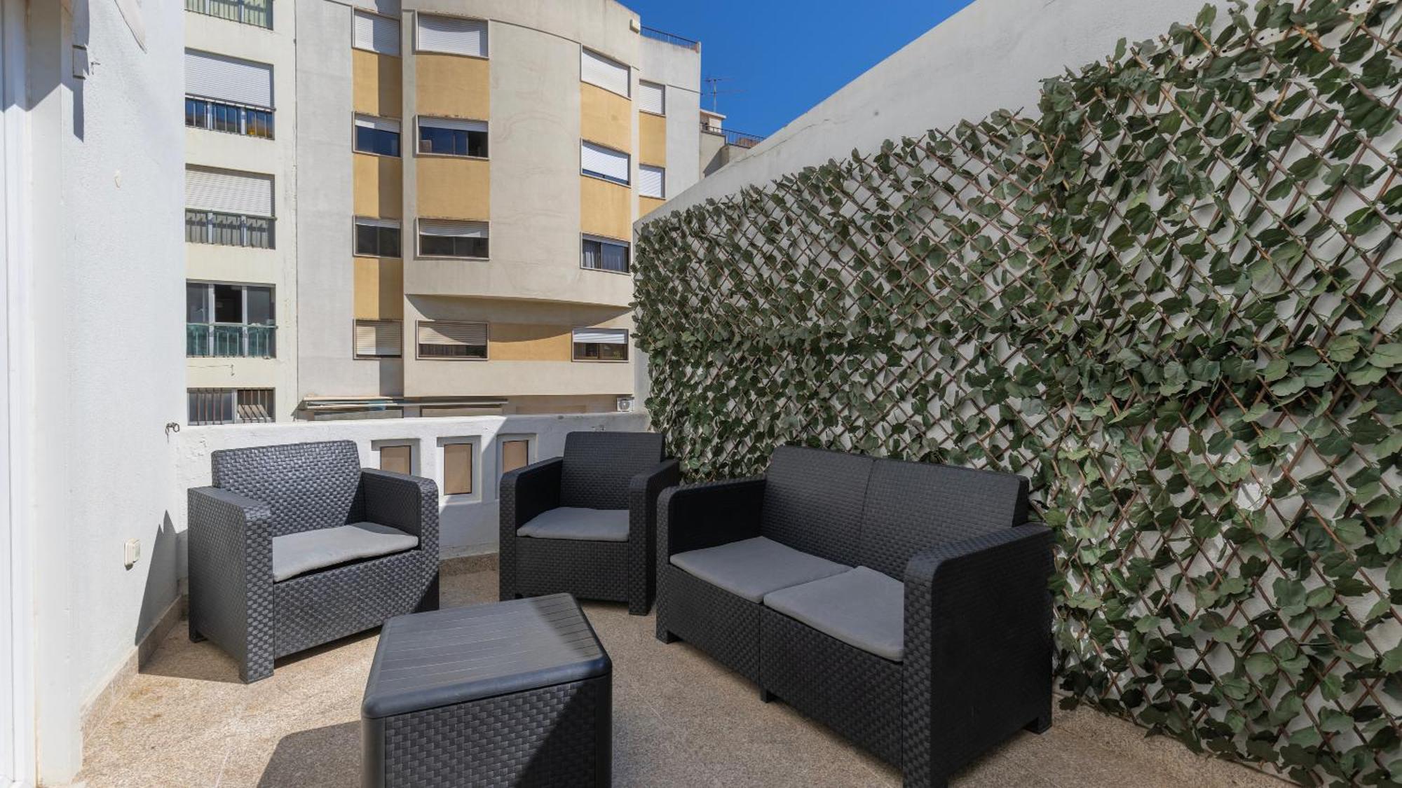 Homely 2bdr With Terrace By Lovelystay Apartment Lissabon