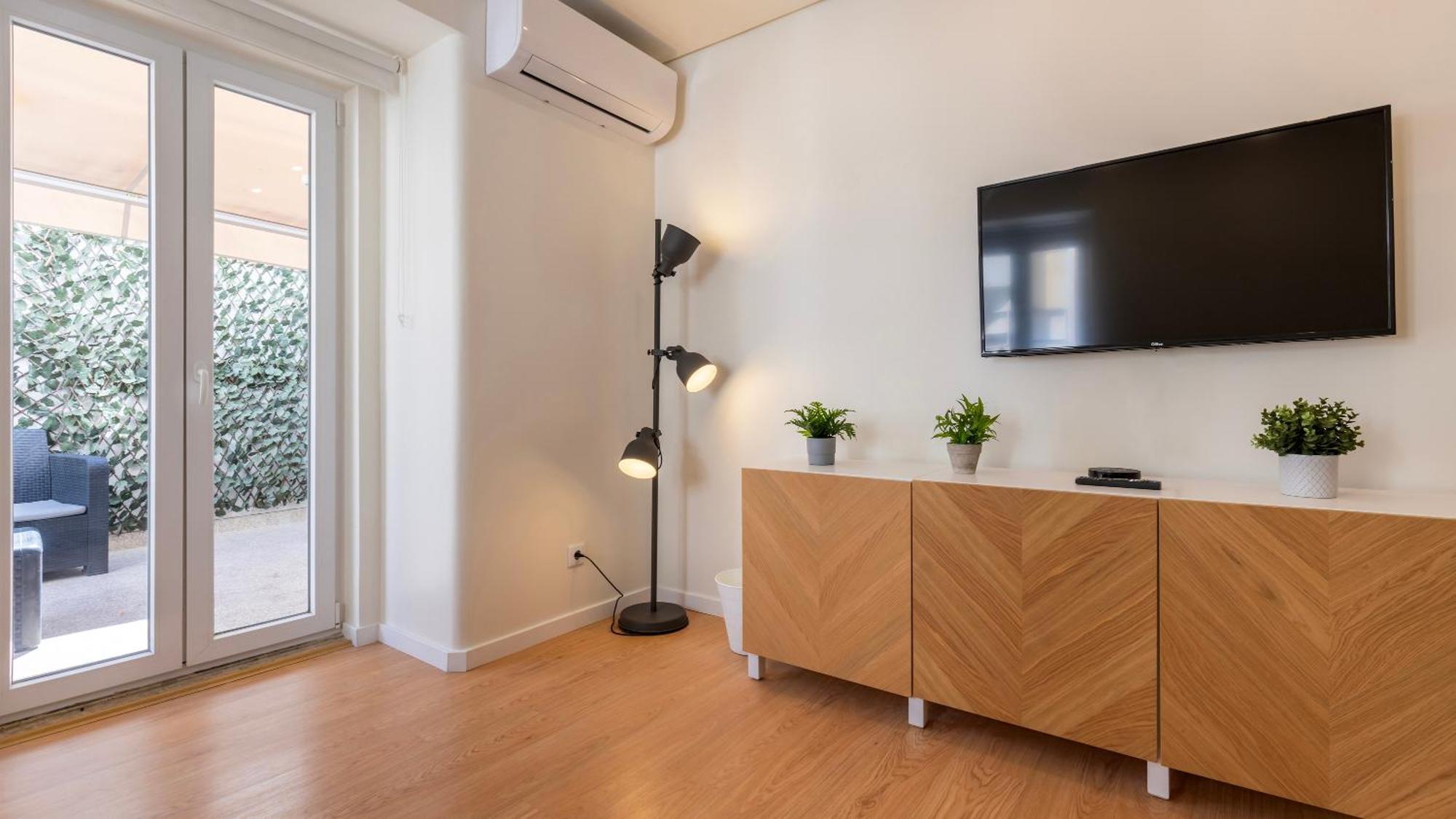 Homely 2bdr With Terrace By Lovelystay * Lissabon